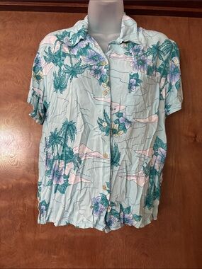 Women's Tropical Print Button-Down Shirt - Light Aqua